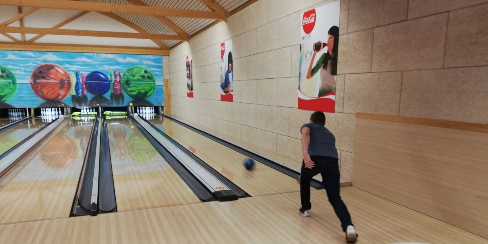 bowling_22_04.jpg