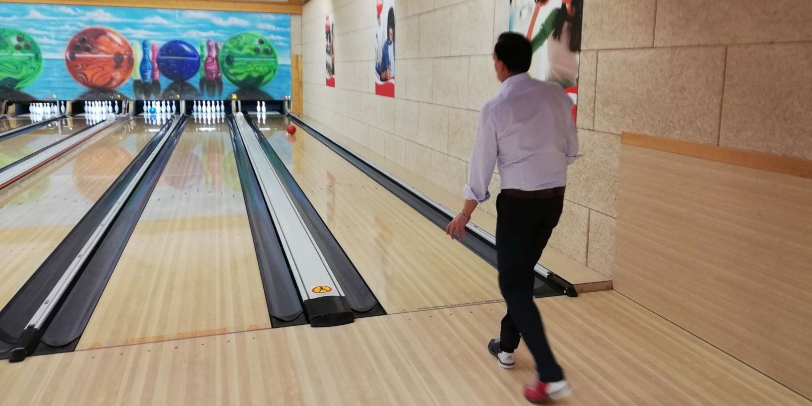bowling_22_10.jpg