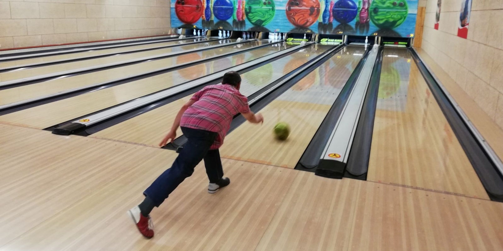 bowling_22_13.jpg